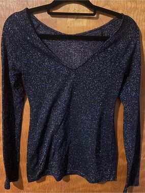 Black Metallic Shimmer Long Sleeve V-Neck Top Size Small